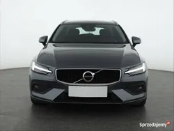 Szary Używany 2020 Volvo V60 Kombi | 79 999 zł (Dobra cena)