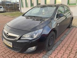 Czarny Używany 2010 Opel Astra Hatchback | 25 999 zł (Drogi)