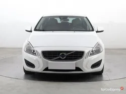 Biały Używany 2010 Volvo S60 Sedan/Limuzyna | 21 999 zł (Uczciwa cena)