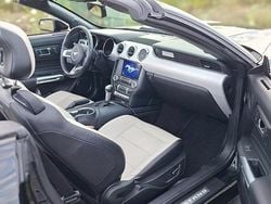 Czarny Używany 2017 Ford Mustang Kabriolet | 70 000 zł