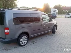 Szary Używany 2011 VW Caddy Maxi Minivan | 28 900 zł