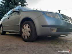 Niebieski Używany 2002 Skoda Fabia Hatchback | 2500 zł (Uczciwa cena)
