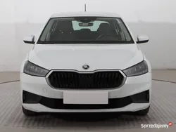 Biały Używany 2021 Skoda Fabia Hatchback | 46 499 zł (Dość drogi)