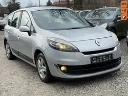 Srebrny Używany 2012 Renault Scénic III Minivan | 19 900 zł (Uczciwa cena)