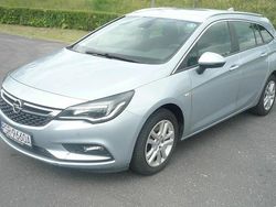 Srebrny Używany 2017 Opel Astra Kombi | 32 900 zł (Uczciwa cena)