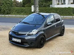 Szary Używany 2014 Toyota Aygo Hatchback | 15 900 zł (Super Cena)