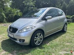 Srebrny Używany 2005 Mercedes A200 Hatchback | 14 999 zł (Dość drogi)