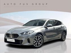 Szary skyscraper metalizowany Używany 2024 BMW 120 Shadowline Hatchback | 149 900 zł (Dość drogi)