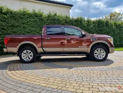 Używany 2017 Nissan Titan Platinum Pickup | 118 000 zł