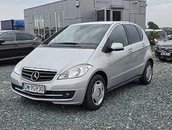 Srebrny Używany 2011 Mercedes A180 Hatchback | 17 900 zł (Uczciwa cena)