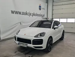 Biały Używany 2021 Porsche Cayenne SUV | 370 000 zł (Dość drogi)
