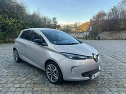 Srebrny Używany 2014 Renault Zoe Hatchback | 24 900 zł