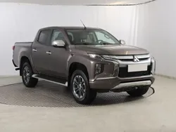 Brązowy Używany 2021 Mitsubishi L200 Pickup | 129 999 zł