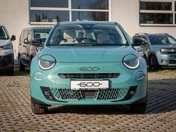 Lakier metalizowany kremowy cappucino Nowe 2025 Fiat 600 La Prima Hatchback | 113 800 zł (Uczciwa cena)