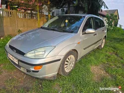Srebrny Używany 2000 Ford Focus Hatchback | 1400 zł (Dobra cena)