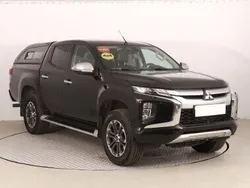 Czarny Używany 2019 Mitsubishi L200 Pickup | 103 999 zł (Dobra cena)