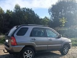 Złoty Używany 2010 Kia Sportage SUV | 24 000 zł (Uczciwa cena)