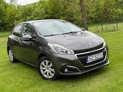 Szary Używany 2018 Peugeot 208 Hatchback | 29 999 zł (Dobra cena)