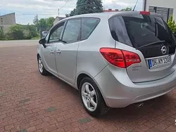 Srebrny Używany 2013 Opel Meriva Active Minivan | 14 900 zł (Super Cena)