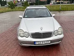 Srebrny Używany 2001 Mercedes C200 Sedan/Limuzyna | 10 000 zł