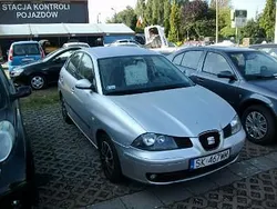 Srebrny Używany 2004 Seat Ibiza Hatchback | 3900 zł