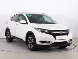 Biały Używany 2018 Honda HR-V SUV | 75 999 zł (Dość drogi)
