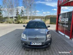 Szary Używany 2004 Toyota Avensis T2 Kombi | 9500 zł (Dość drogi)