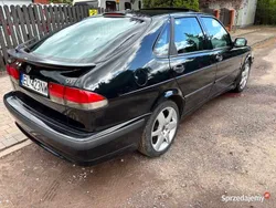 Czarny Używany 2001 Saab 9-3 Hatchback | 13 500 zł