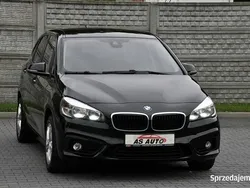 Czarny Używany 2014 BMW 218 Active Tourer Minivan | 46 900 zł