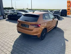 Pomarańczowy (metalik) Używany 2023 Skoda Fabia Hatchback | 39 900 zł