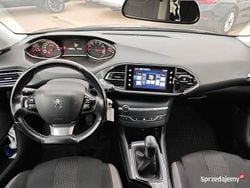 Używany 2017 Peugeot 308 Hatchback | 29 999 zł (Super Cena)
