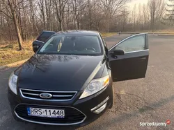 Czarny Używany 2014 Ford Mondeo Kombi | 17 000 zł (Uczciwa cena)