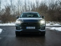 Inny (metalik) Używany 2023 Audi Q8 SUV | 329 999 zł