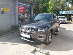 Szary Używany 2018 Jeep Compass SUV | 74 999 zł (Uczciwa cena)