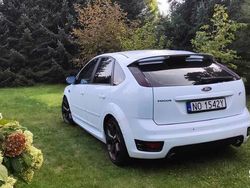 Biały Używany 2007 Ford Focus ST Hatchback | 29 999 zł