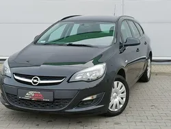 Czarny Używany 2015 Opel Astra Kombi | 22 700 zł (Uczciwa cena)