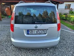 Srebrny Używany 2015 Skoda Roomster Kombi | 23 500 zł