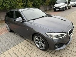Czarny Używany 2016 BMW 120 Hatchback | 31 900 zł