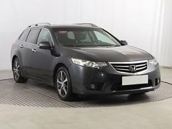 Szary Używany 2011 Honda Accord Kombi | 42 499 zł (Dość drogi)