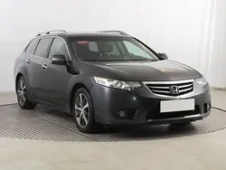 Szary Używany 2011 Honda Accord Kombi | 42 499 zł (Dość drogi)
