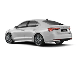 Biel moon metalizowany Nowe 2025 Skoda 105 Selection Sedan/Limuzyna | 179 750 zł
