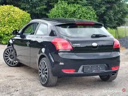 Czarny Używany 2010 Kia ProCeed Hatchback | 14 900 zł