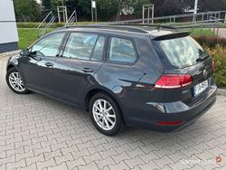 Szary Używany 2017 VW Golf VII Kombi | 33 900 zł (Uczciwa cena)