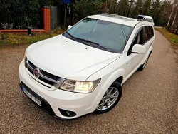 Biały (metalik) Używany 2012 Fiat Freemont SUV | 36 900 zł (Uczciwa cena)