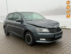 Niebieski ciemny (metalik) Używany 2016 Skoda Fabia Ambition Hatchback | 6900 zł