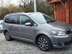 Szary (metalik) Używany 2011 VW Touran Minivan | 24 900 zł (Uczciwa cena)