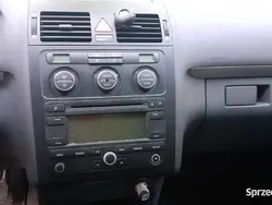 Srebrny Używany 2006 VW Touran Minivan | 11 000 zł