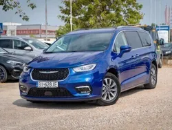 Używany 2021 Chrysler Pacifica SUV | 129 900 zł