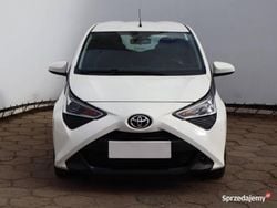 Biały Używany 2021 Toyota Aygo Hatchback | 38 999 zł (Dobra cena)
