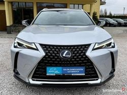 Srebrny (metalik, perła) Używany 2021 Lexus UX SUV | 99 900 zł (Uczciwa cena)